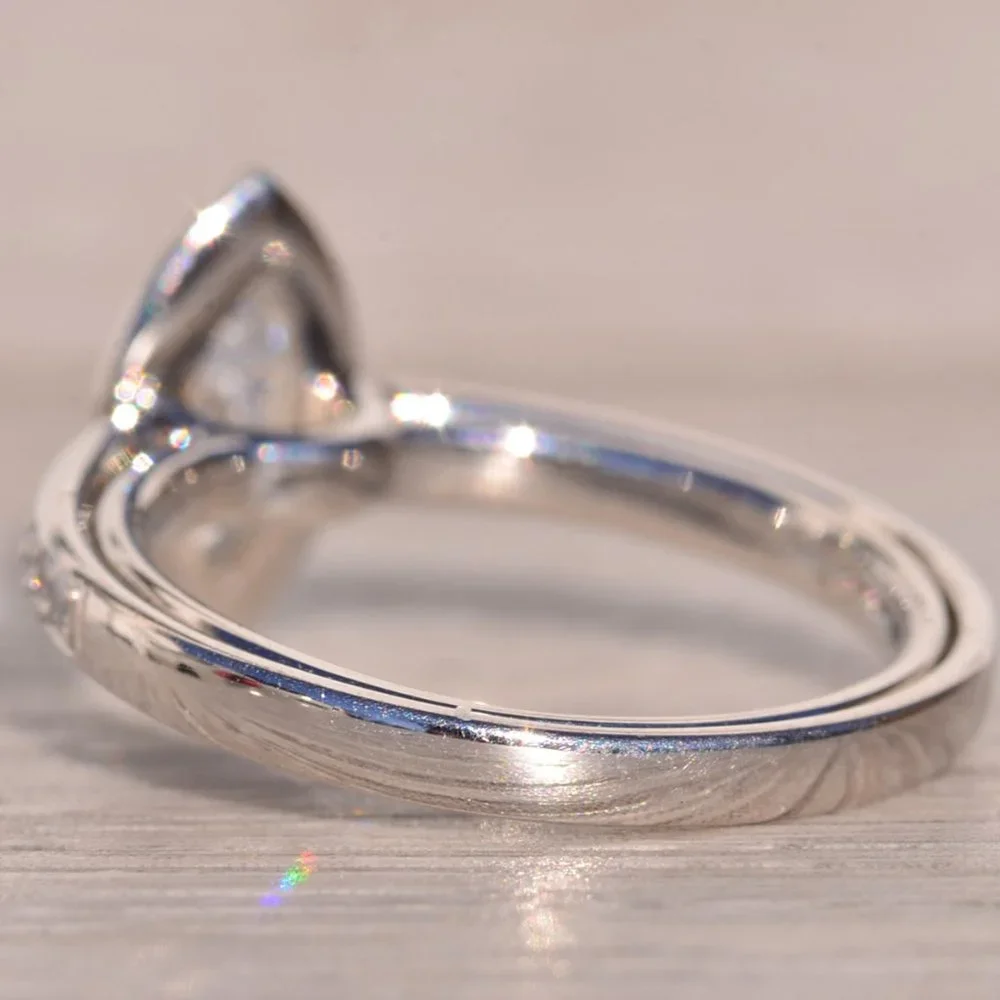 Designer Diana Vincent Signed Marquise Engagement Ring in Platinum - Picture 3 of 10